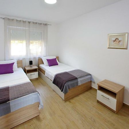 Luxury Apartments Sikiric_2 With Fantastic View On The Sea Бибине Екстериор снимка