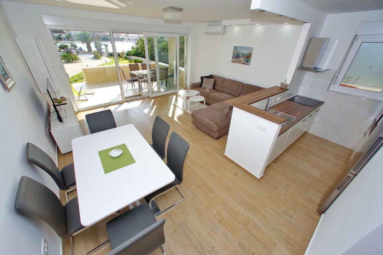 Luxury Apartments Sikiric_2 With Fantastic View On The Sea Бибине Екстериор снимка