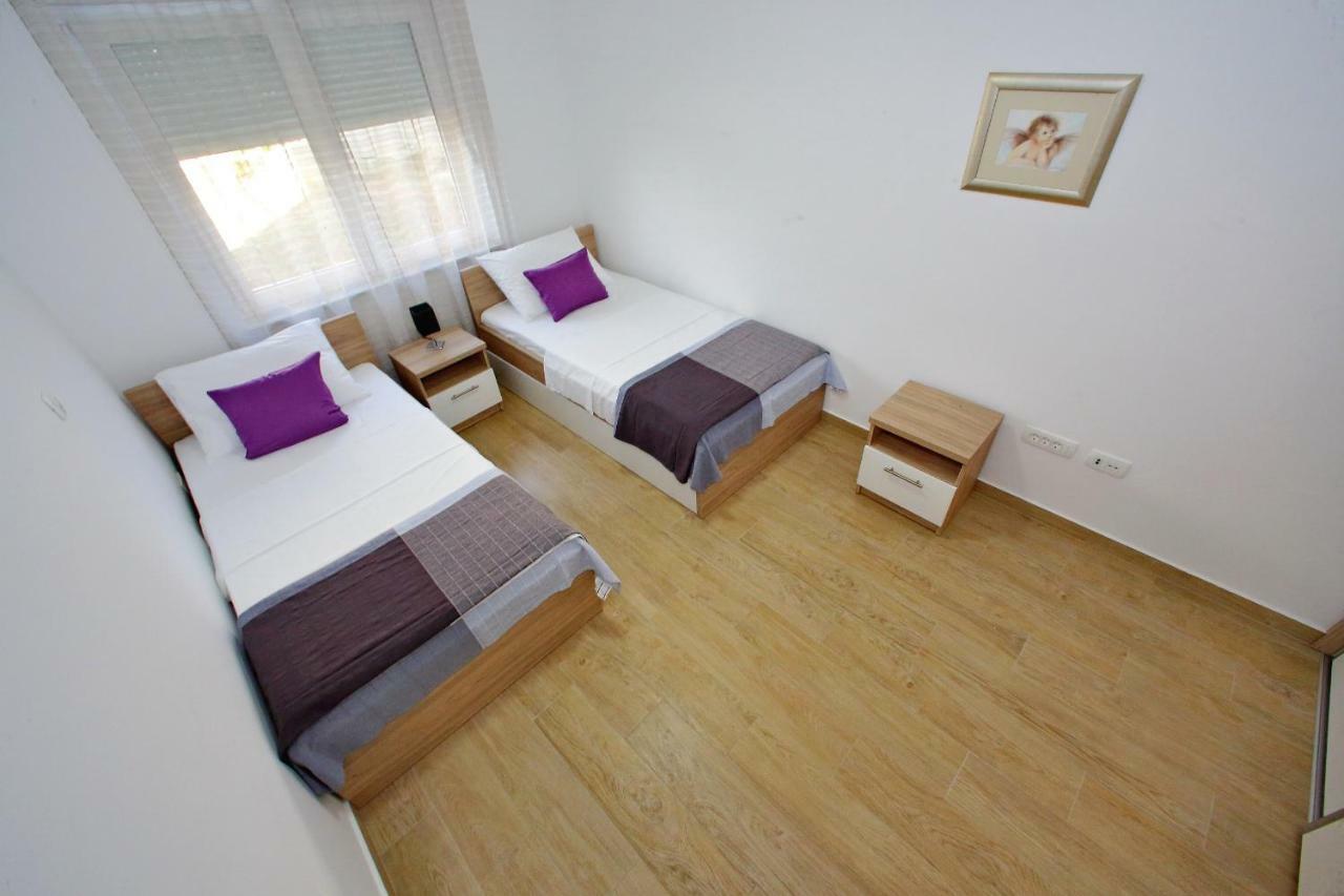 Luxury Apartments Sikiric_2 With Fantastic View On The Sea Бибине Екстериор снимка