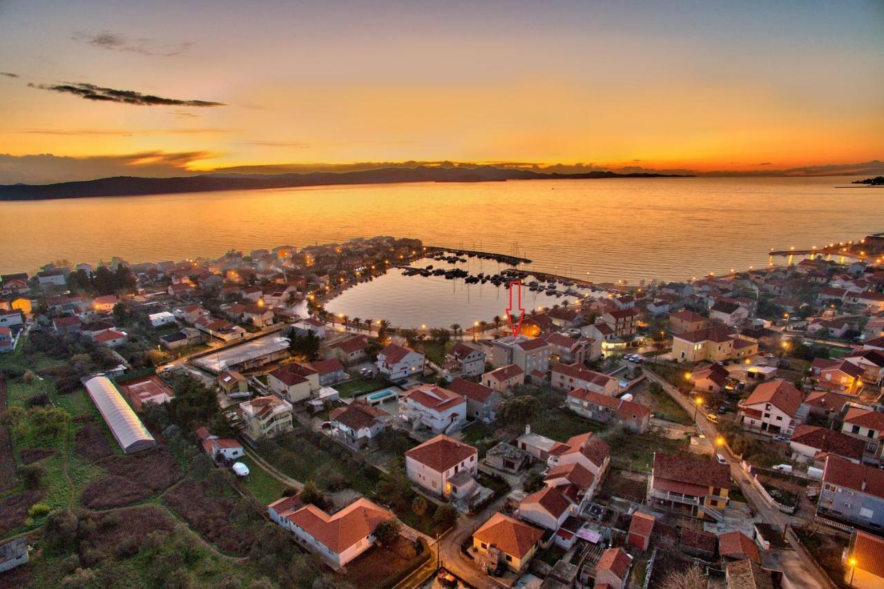 Luxury Apartments Sikiric_2 With Fantastic View On The Sea Бибине Екстериор снимка